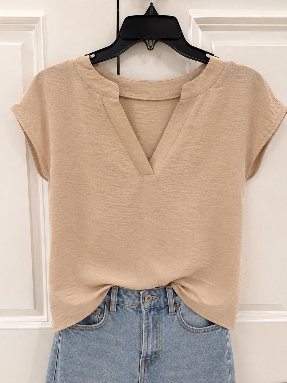 Anrabess Beige Split Neck Short Sleeve Top - Minimal Women's Tee